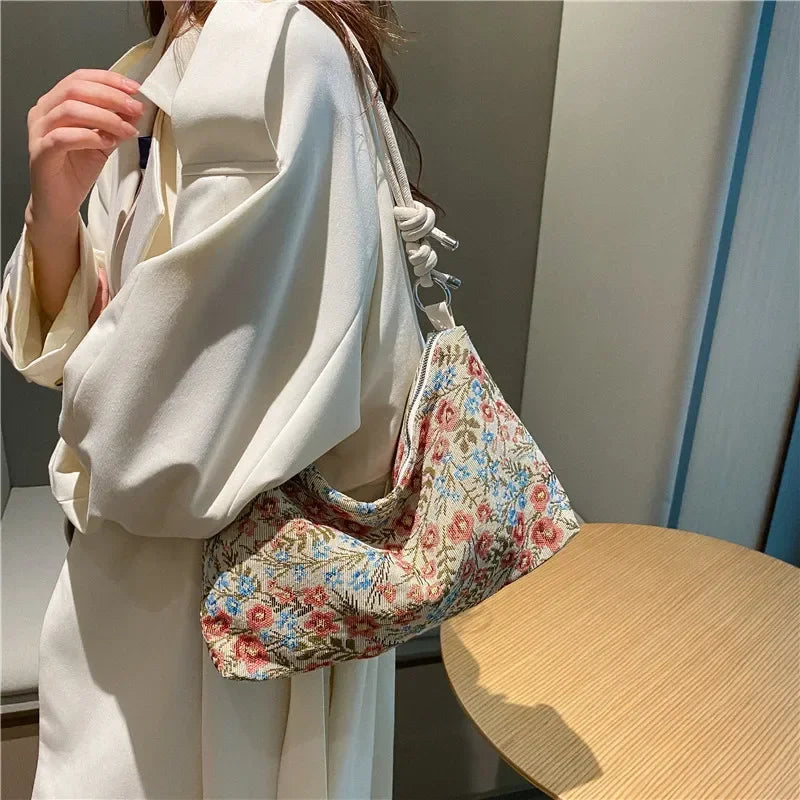 Vintage print shoulder bag