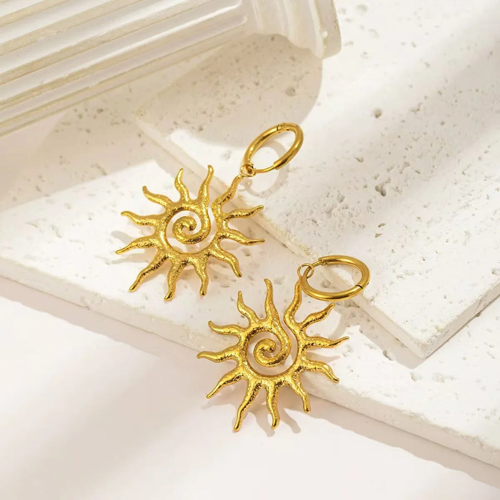 Vintage chic sun shape jewelry