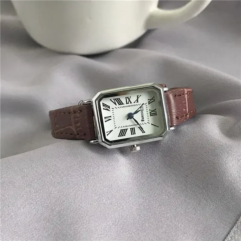 Casual retro watch