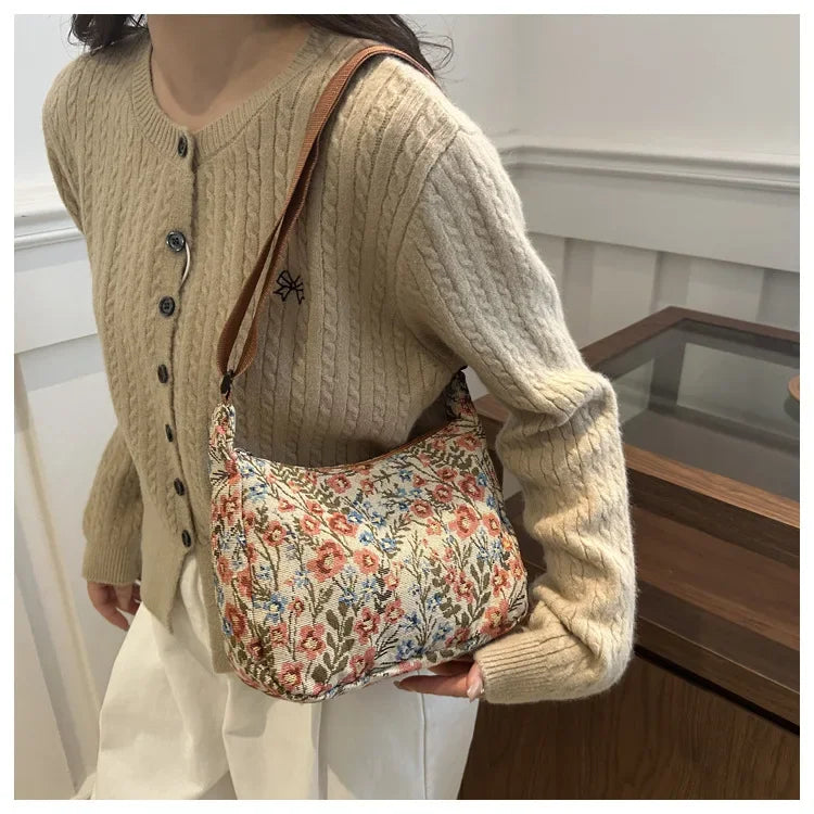 Vintage print shoulder bag