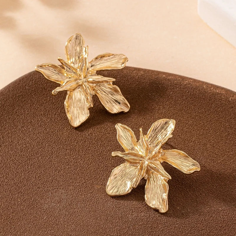 New vintage Flower earrings