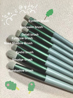 13 PCs makeup brushes