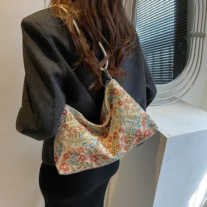 Vintage print shoulder bag