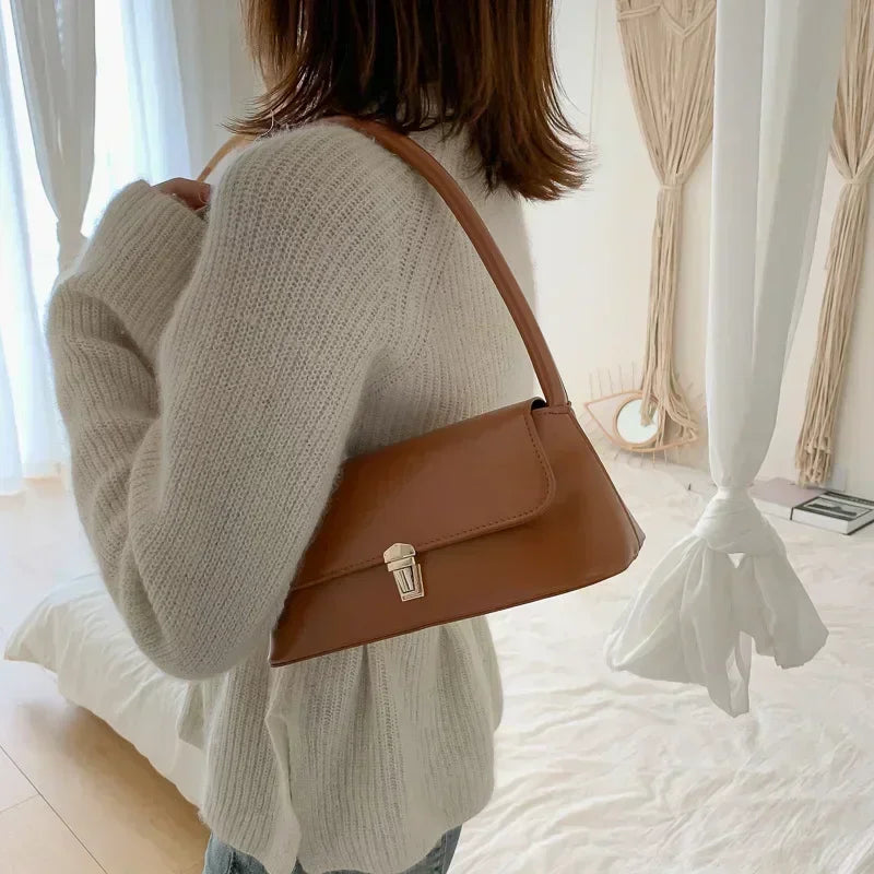 Luxury cross body solid bag