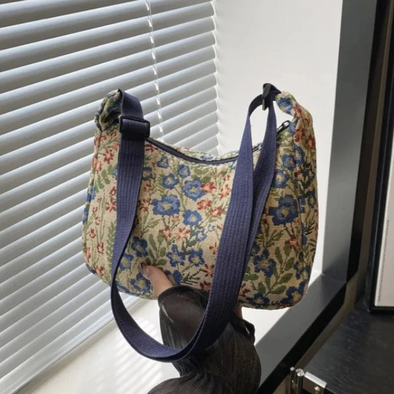 Vintage print shoulder bag