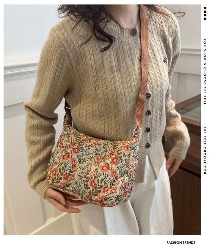 Vintage print shoulder bag