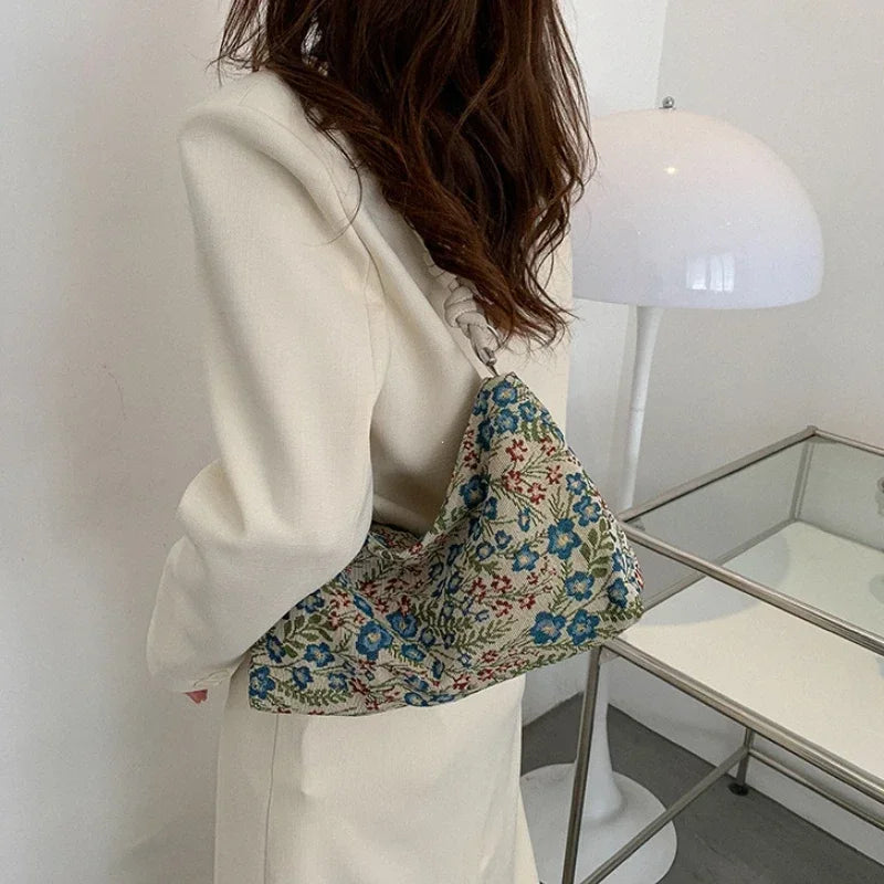 Vintage print shoulder bag